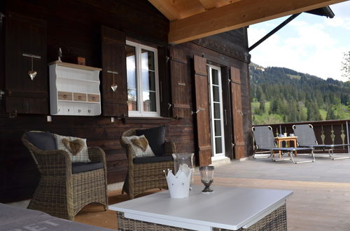 Photo 16 - 3 bedroom Apartment in Saanen