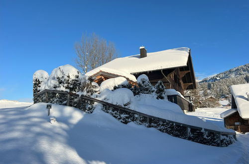 Foto 4 - Apartment mit 3 Schlafzimmern in Saanen