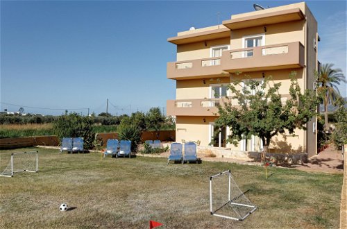 Photo 2 - Danelis Apartments