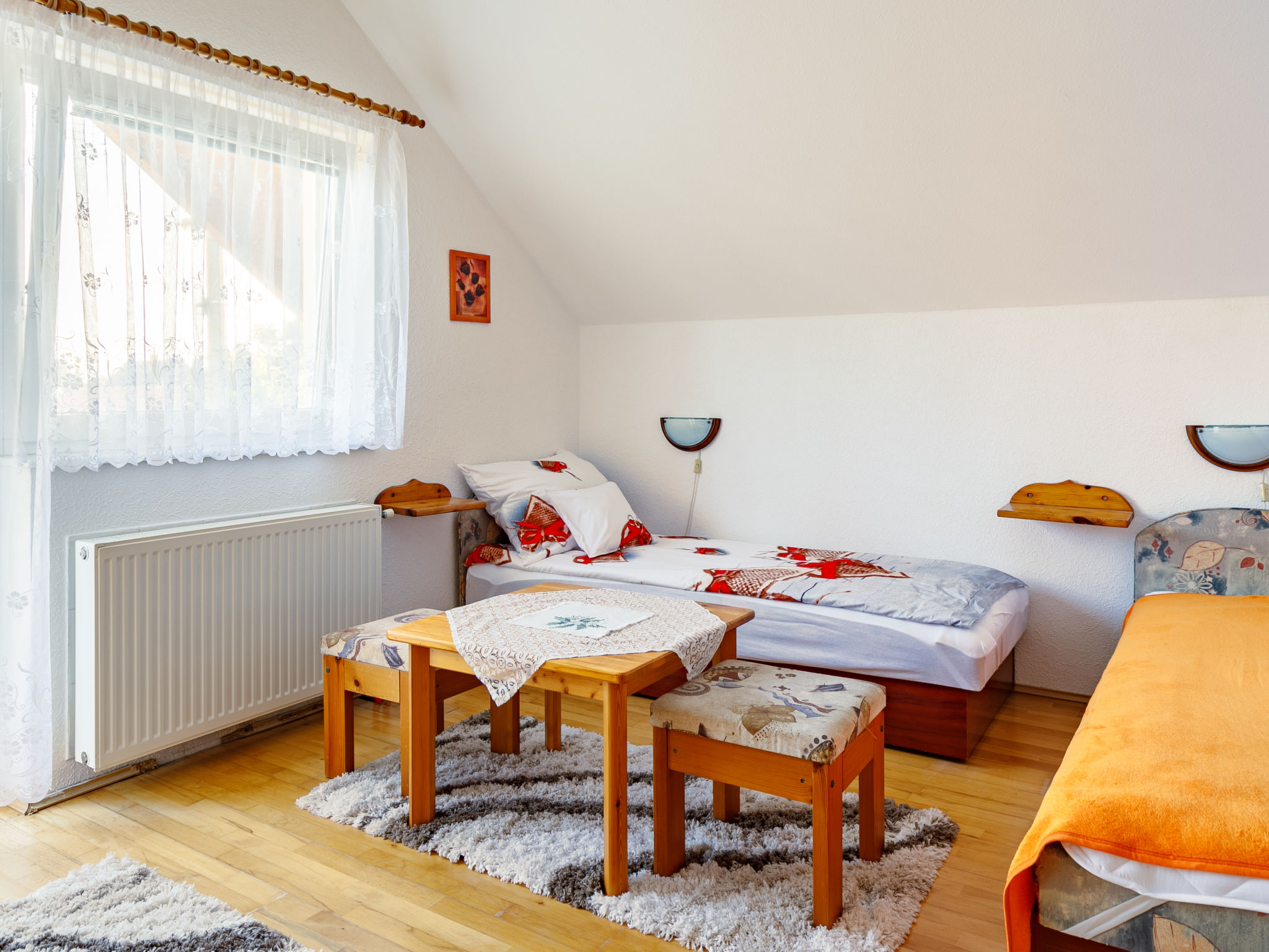 Foto 10 - Apartamento de 3 habitaciones en Balatonmáriafürdő con jardín