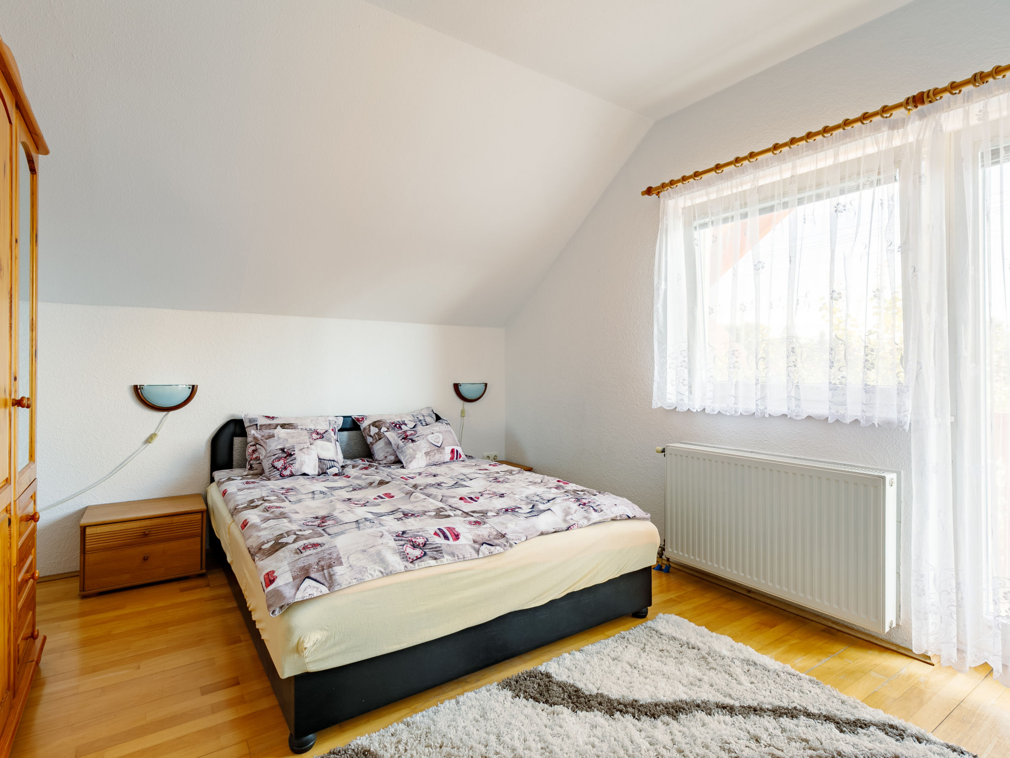 Foto 8 - Apartamento de 3 quartos em Balatonmáriafürdő com jardim