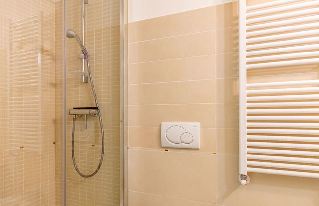 2 bedroom Apartment in Bellano with terrace - Photo 20