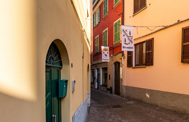 2 bedroom Apartment in Bellano with terrace - Photo 24