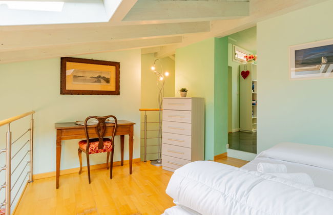 2 bedroom Apartment in Bellano with terrace - Photo 16