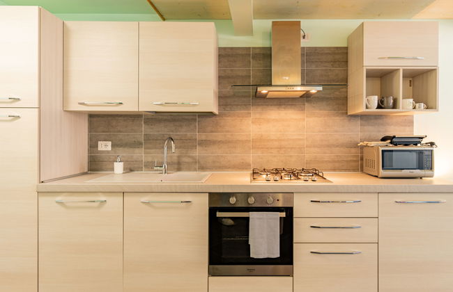 2 bedroom Apartment in Bellano with terrace - Photo 10