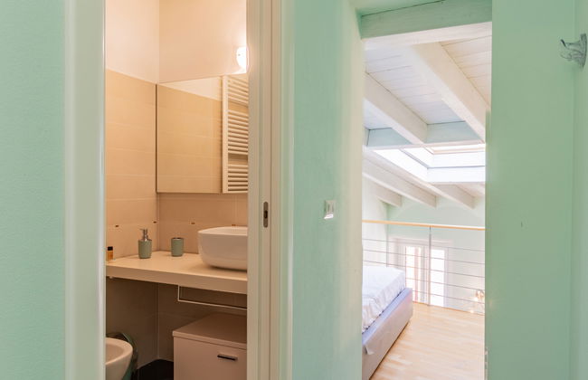 2 bedroom Apartment in Bellano with terrace - Photo 19