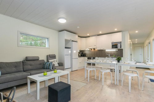 Foto 7 - Casa con 2 camere da letto a Hämeenlinna con sauna e vasca idromassaggio