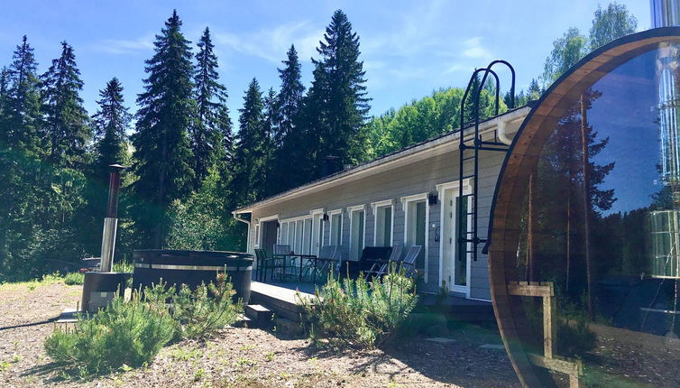 Photo 1 - Maison de 2 chambres à Hämeenlinna avec sauna et bain à remous