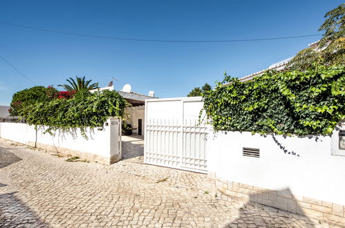 Photo 31 - 4 bedroom House in Albufeira with private pool and garden