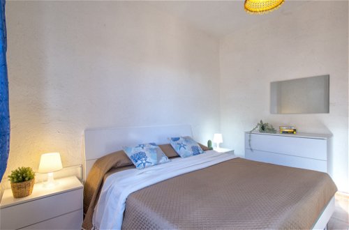 Photo 4 - Appartement de 2 chambres à Golfo Aranci avec jardin et vues à la mer