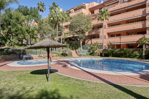 Photo 1 - Appartement de 3 chambres à Marbella avec piscine et jardin