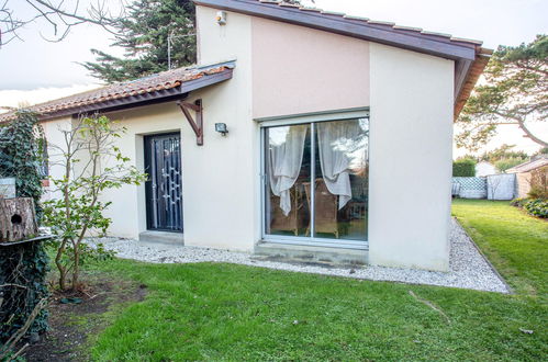 Foto 1 - Casa de 3 habitaciones en La Plaine-sur-Mer con jardín y vistas al mar