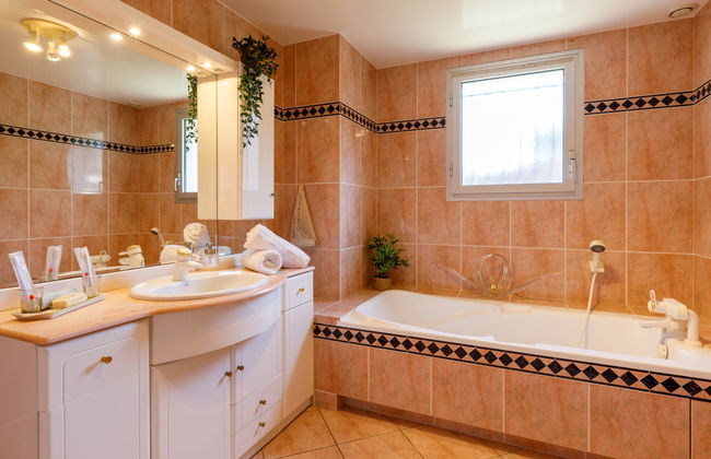 Casa de 4 quartos em La Plaine-sur-Mer com jardim e terraço - Foto 17