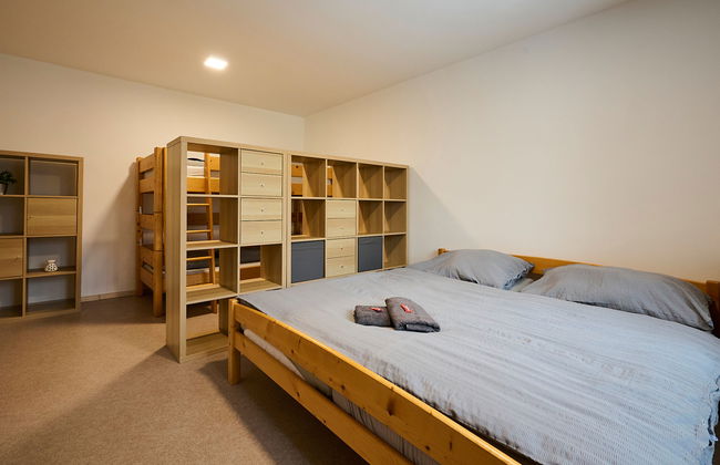 Apartamento de 2 quartos em Desná com piscina e jardim - Foto 3