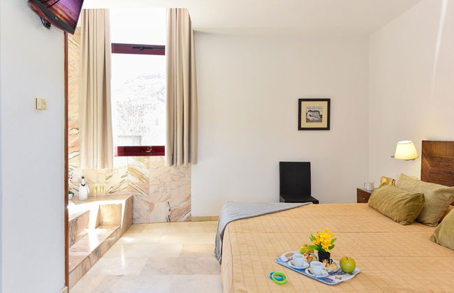 Casa de 4 quartos em Mogán com piscina privada e jardim - Foto 16