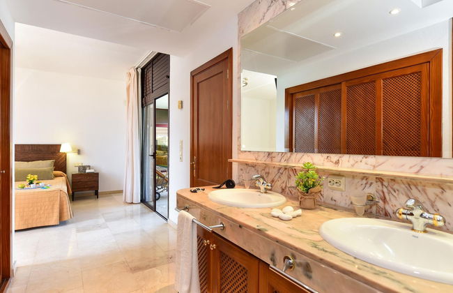 Casa de 4 quartos em Mogán com piscina privada e jardim - Foto 11