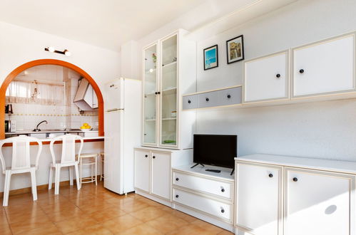 Foto 6 - Apartamento de 1 quarto em Salou com piscina e jardim