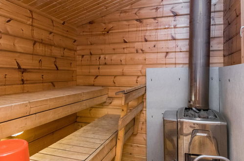 Photo 9 - Maison de 6 chambres à Savonlinna avec sauna et bain à remous