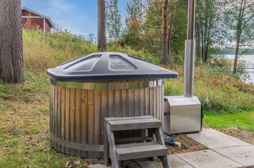 Photo 4 - Maison de 6 chambres à Savonlinna avec sauna et bain à remous