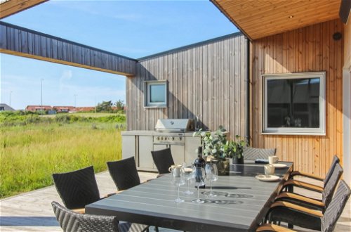 Foto 24 - Casa con 6 camere da letto a Løkken con terrazza e vasca idromassaggio