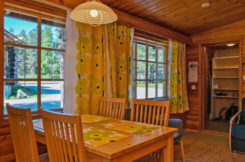 Foto 5 - Casa de 1 habitación en Inari con sauna y vistas a la montaña