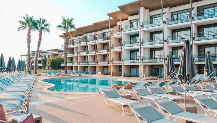 Photo 1 - Appartement en Antibes avec piscine et vues à la mer