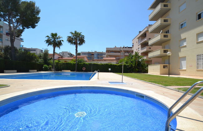 Apartamento de 3 quartos em Salou com piscina e jardim - Foto 1