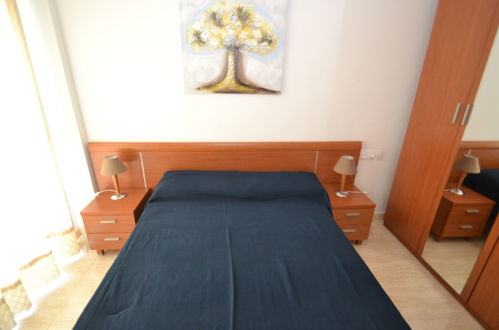 Foto 20 - Apartamento de 2 quartos em Salou com piscina e jardim