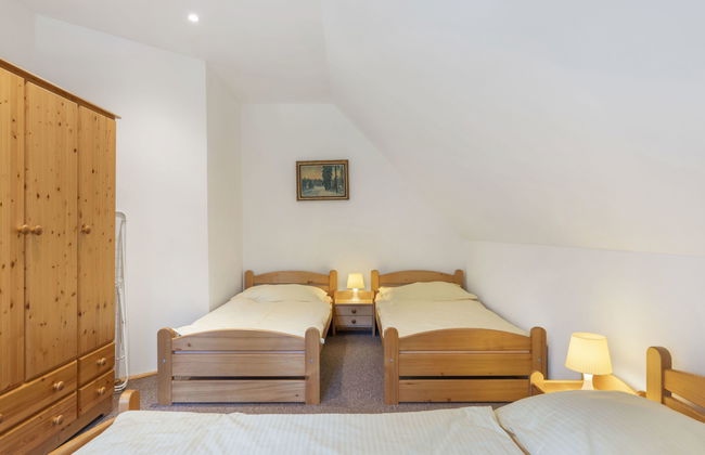 Casa de 9 quartos em Harrachov com jardim e terraço - Foto 56