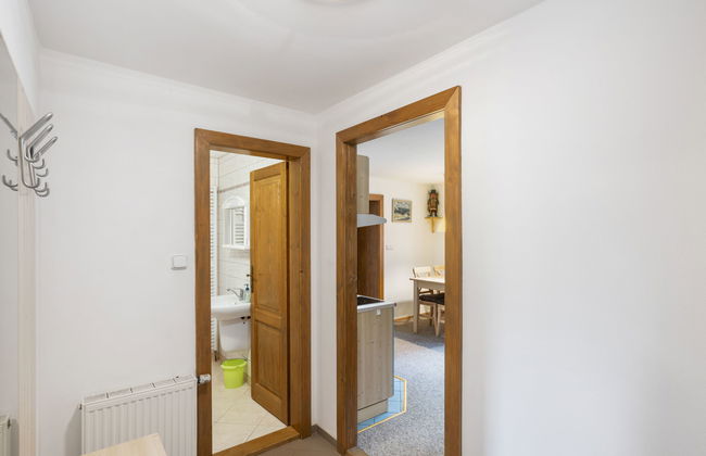 Casa de 9 quartos em Harrachov com jardim e terraço - Foto 44