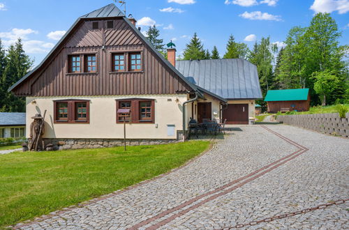 Foto 63 - Casa con 4 camere da letto a Harrachov con giardino e terrazza