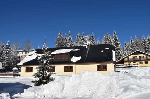 Foto 69 - Casa de 4 quartos em Harrachov com jardim e terraço