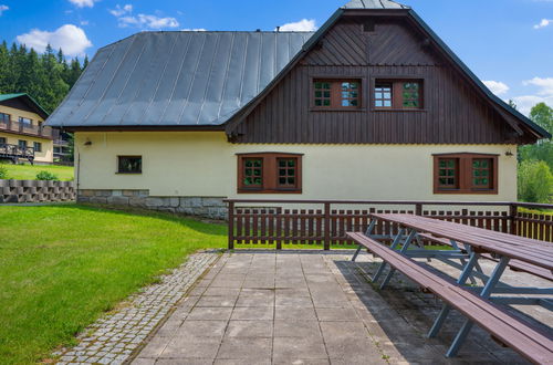 Foto 65 - Casa con 4 camere da letto a Harrachov con giardino e terrazza