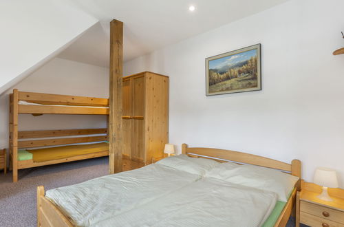 Foto 18 - Casa con 4 camere da letto a Harrachov con giardino e terrazza