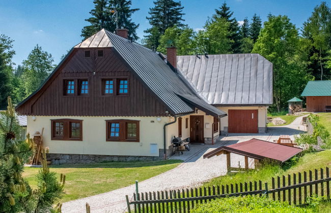 Casa de 9 quartos em Harrachov com jardim e terraço - Foto 64