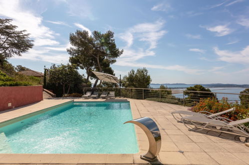 Foto 27 - Apartamento de 2 quartos em Hyères com piscina e vistas do mar