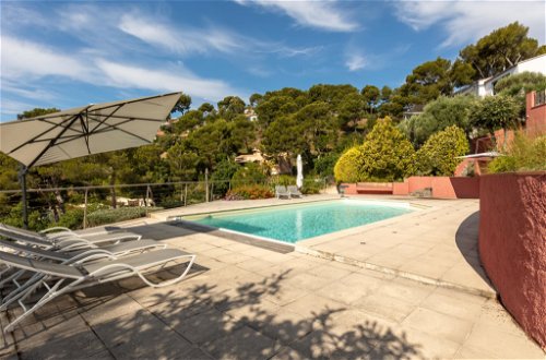 Foto 26 - Apartamento de 2 quartos em Hyères com piscina e vistas do mar