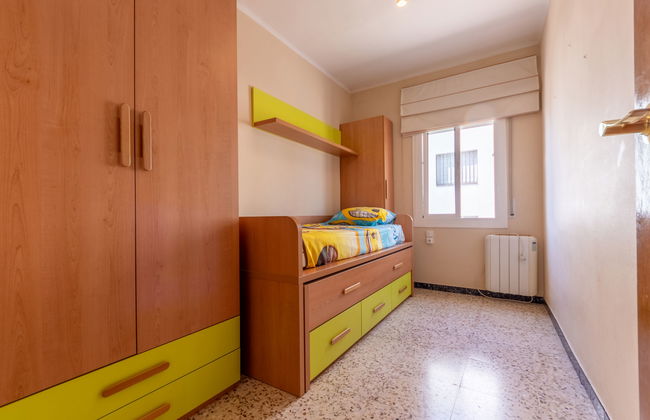 Casa de 3 quartos em La Pobla de Montornès com piscina privada e jardim - Foto 12