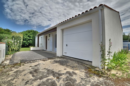 Photo 21 - 3 bedroom House in Dolus-d'Oléron with garden and terrace