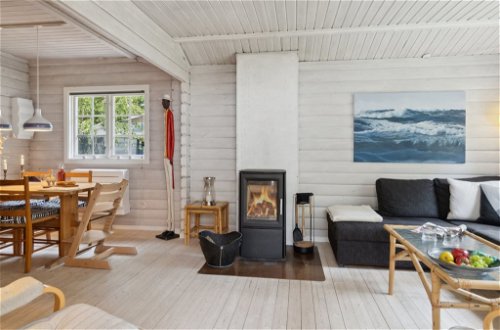 Foto 2 - Haus mit 2 Schlafzimmern in Højby mit terrasse