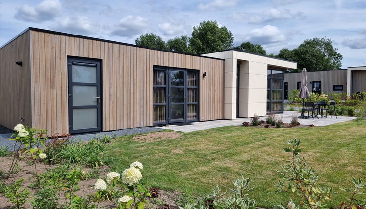 Photo 1 - Maison de 2 chambres à Biddinghuizen avec piscine et terrasse