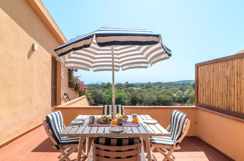 Foto 1 - Apartamento de 2 quartos em Olbia com terraço