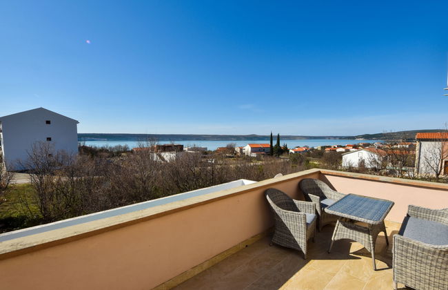 Casa de 6 quartos em Jasenice com piscina privada e terraço - Foto 35