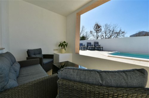 Foto 27 - Casa de 4 habitaciones en Jasenice con piscina privada y vistas al mar