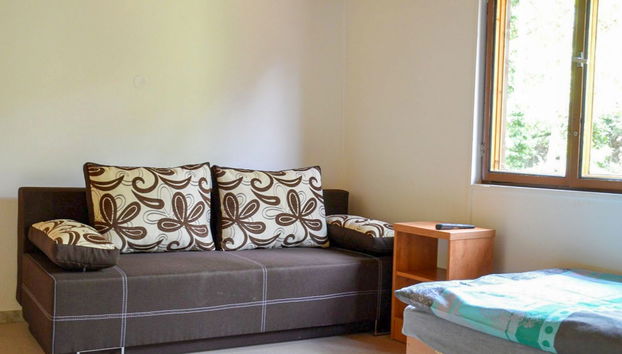 Casa de 4 quartos em Hradec Kralove com jardim - Foto 3