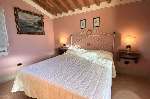 Photo 29 - 7 bedroom House in Montecatini Val di Cecina with private pool and garden