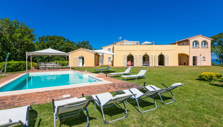 Foto 1 - Casa con 7 camere da letto a Montecatini Val di Cecina con piscina privata e giardino