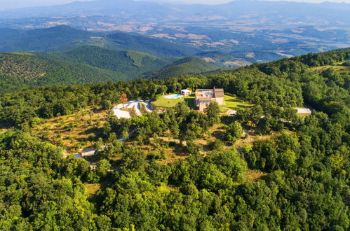 Foto 71 - Casa de 7 quartos em Montecatini Val di Cecina com piscina privada e jardim