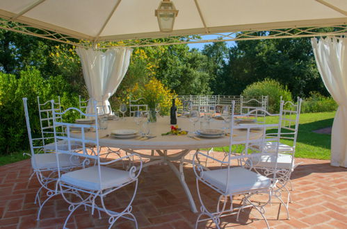 Photo 52 - Maison de 7 chambres à Montecatini Val di Cecina avec piscine privée et jardin