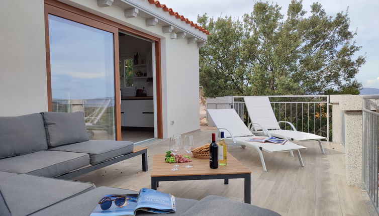 Foto 1 - Haus mit 3 Schlafzimmern in Loiri Porto San Paolo mit terrasse und blick aufs meer